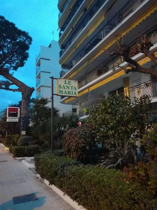 Appartamento Grande E Comodo, Terrazzo Vista Mare Menton Apartamento